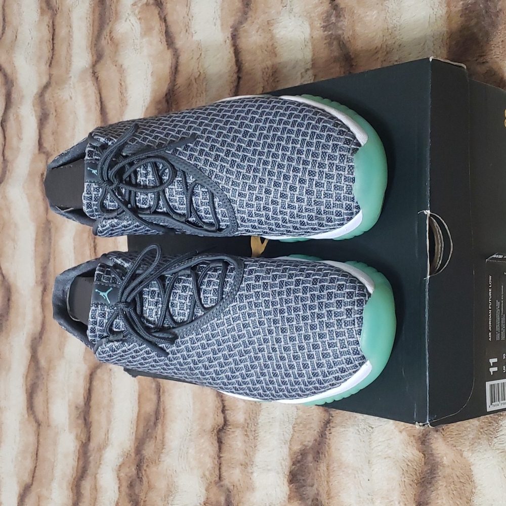 Air Jordan Future Low size 11